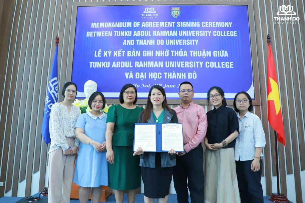Lễ Ký kết hợp tác giữa trường Đại học Thành Đô và trường Đại học UC TAR Malaysia